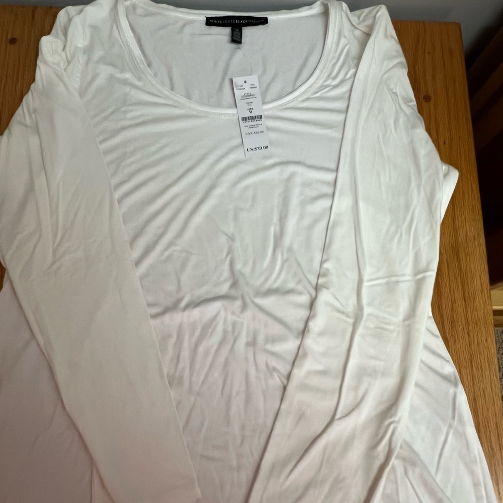 White House Black Market Women's Size M, Ecru Long Sleeve Top